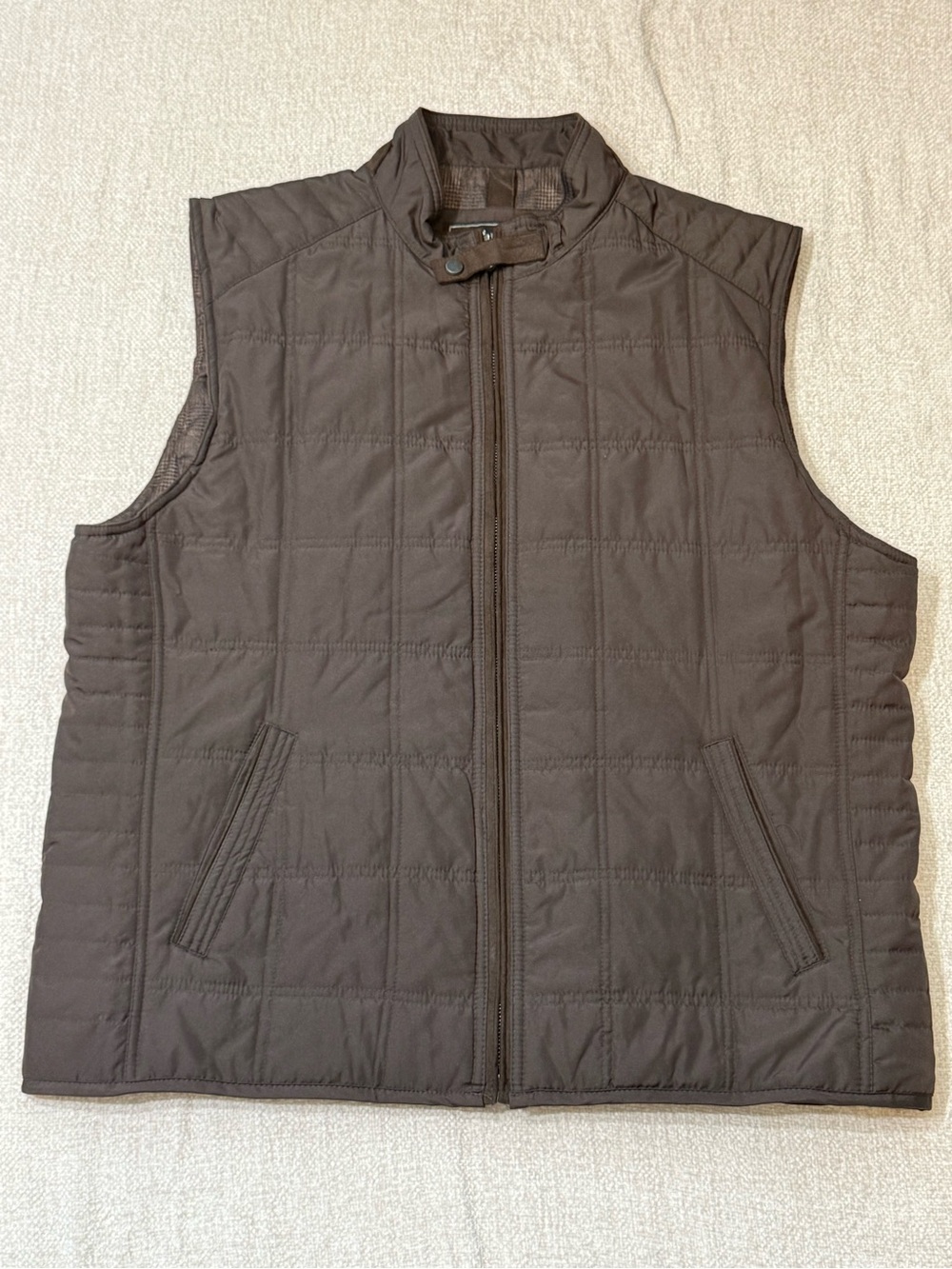 Jos A Bank Mens XL Brown Quilted Vest Old Money Preppy Heritage Full Zip